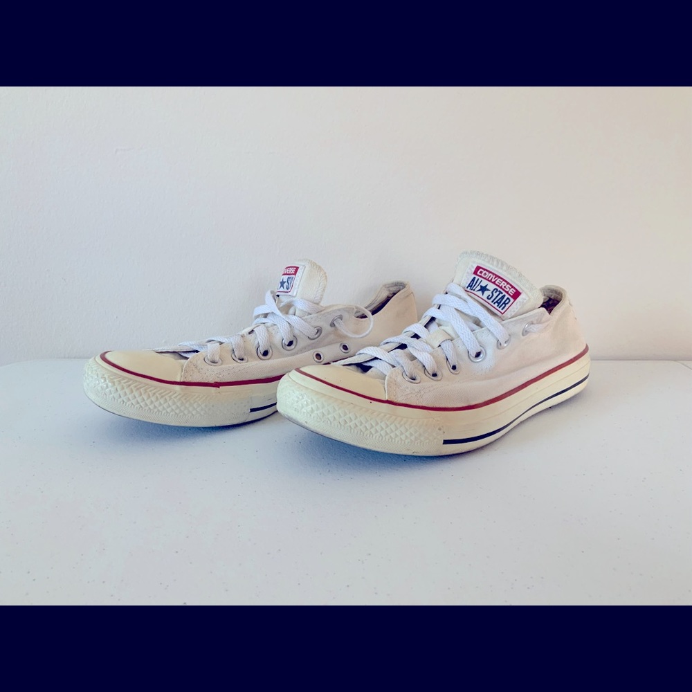 Converse All Star Low Top Sneakers Size 8